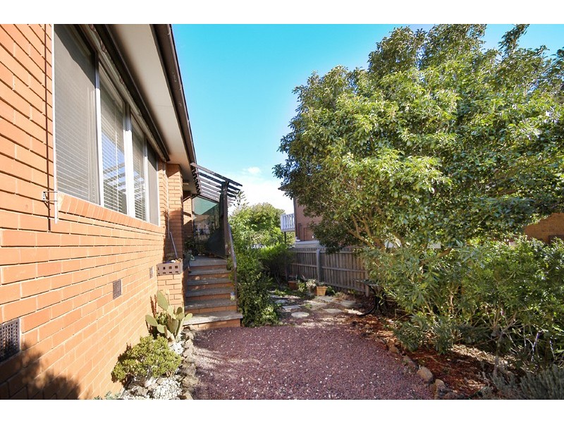 273 Carrick Drive, Gladstone Park VIC 3043