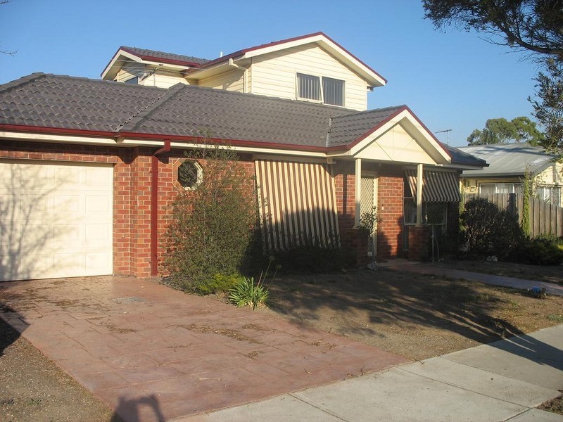 42 Broadmeadows Road, Tullamarine VIC 3043