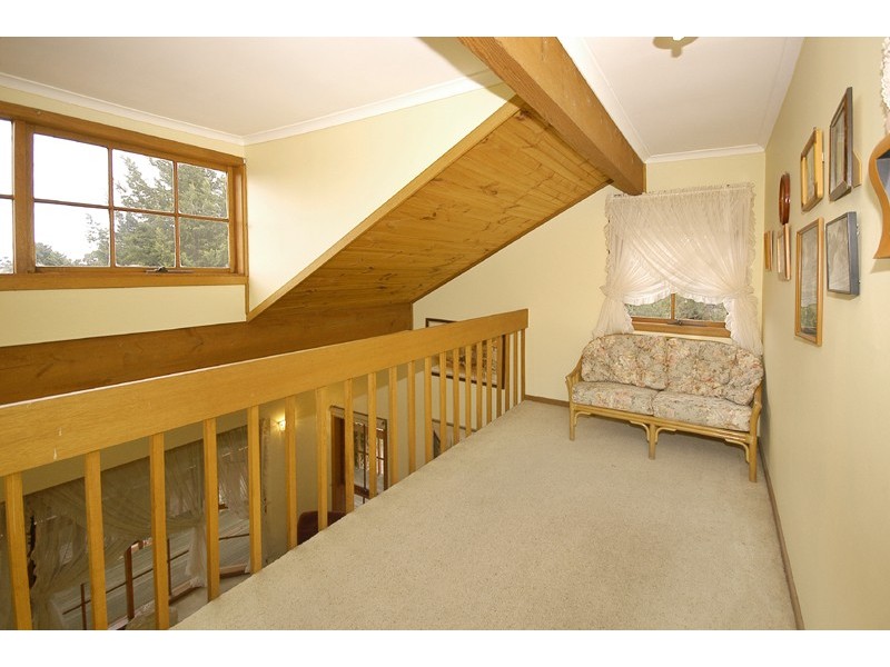 8 Kirby Close, Greenvale VIC 3059