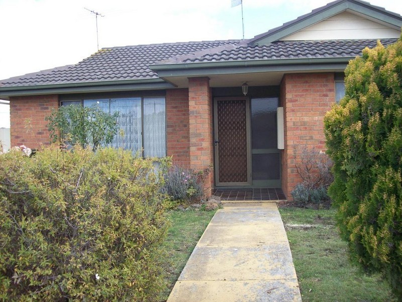 1 Burvale Court, Tullamarine VIC 3043