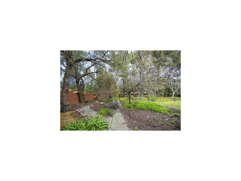 1,2,3/82 Raleigh Street, Westmeadows VIC 3049