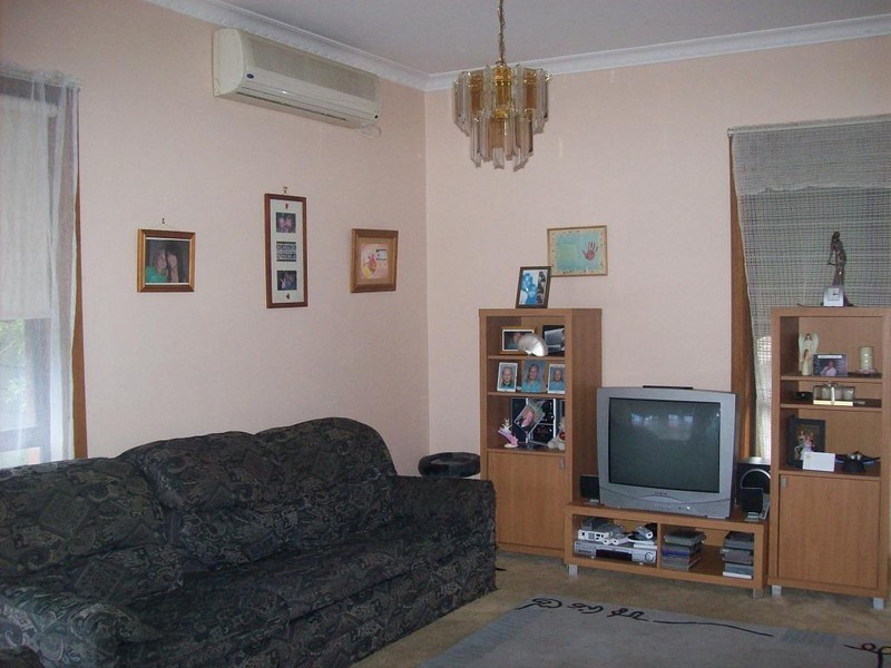 2/22 Waratah Avenue, Tullamarine VIC 3043