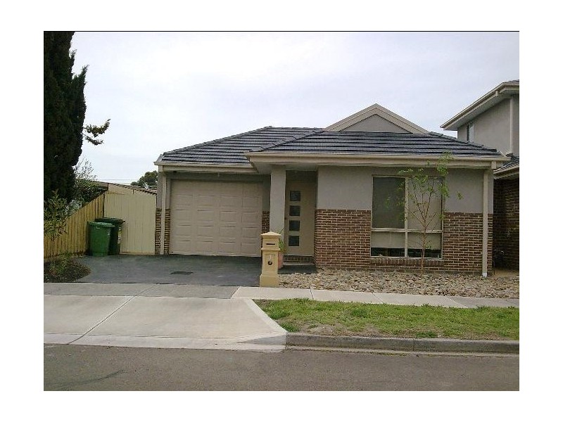 3/9 Tullamarina Avenue, Tullamarine VIC 3043