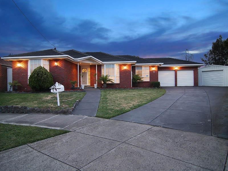 9 BURNLEY Court, Greenvale VIC 3059