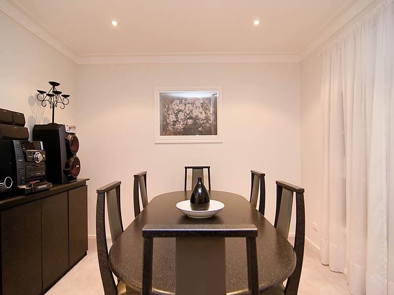 9 BURNLEY Court, Greenvale VIC 3059