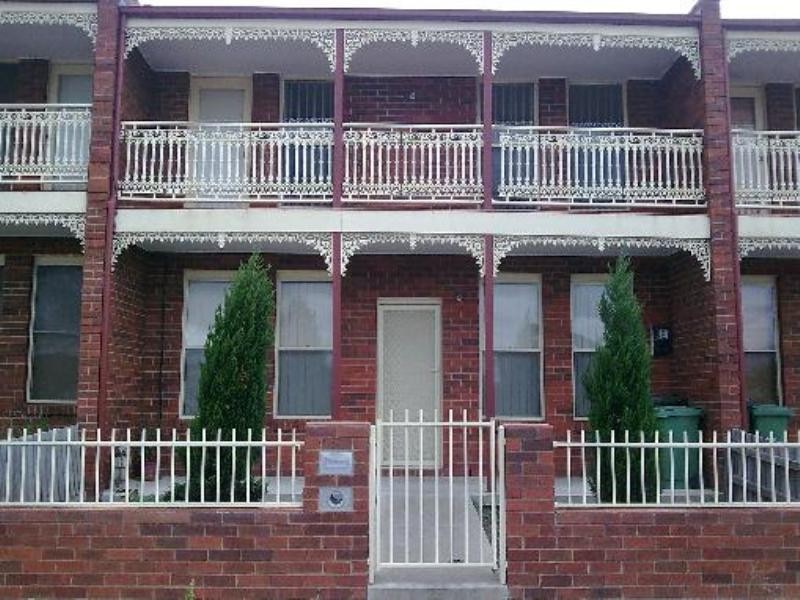 34 ATHOL Avenue, Roxburgh Park VIC 3064