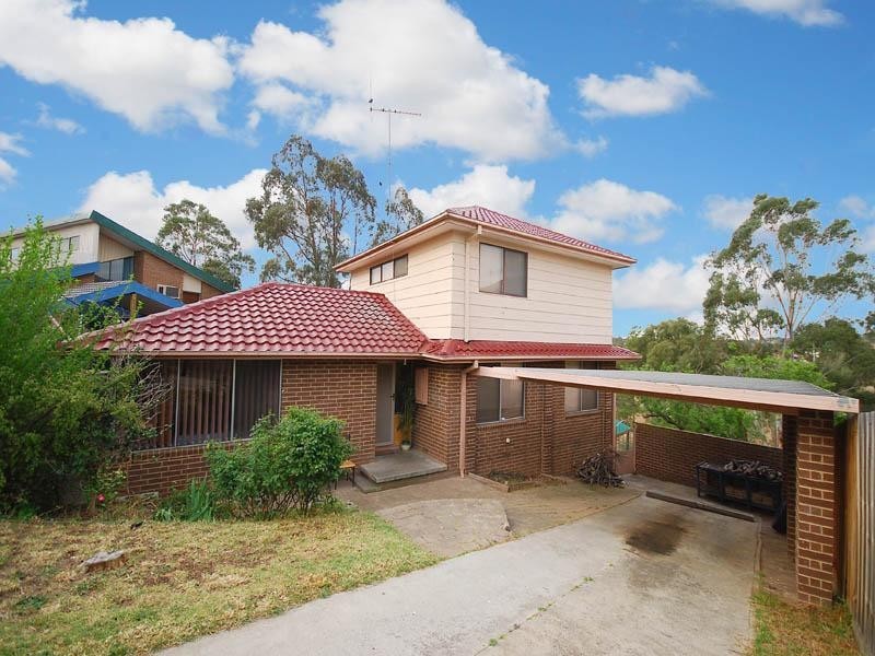 52 Clarke Drive, Gladstone Park VIC 3043