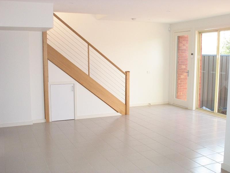 2/52 Pascoe Street, Westmeadows VIC 3049