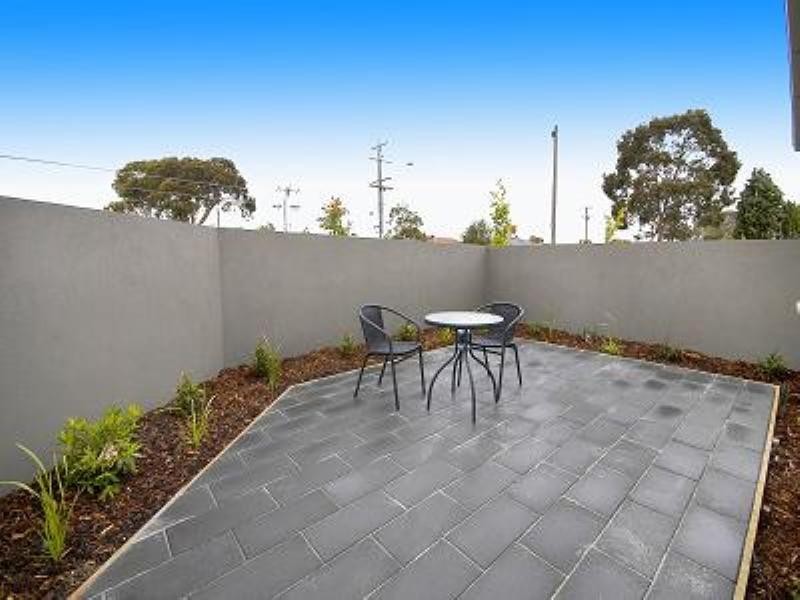 1/29 Broadmeadows Road, Tullamarine VIC 3043