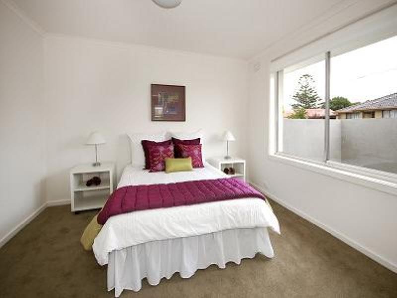 2/29 Broadmeadows Road, Tullamarine VIC 3043