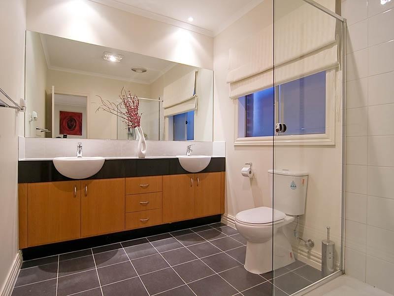 65 Axminster Drive, Craigieburn VIC 3064