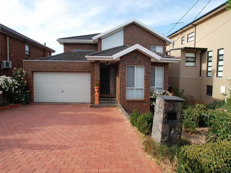 103 New Road, Oak Park VIC 3046