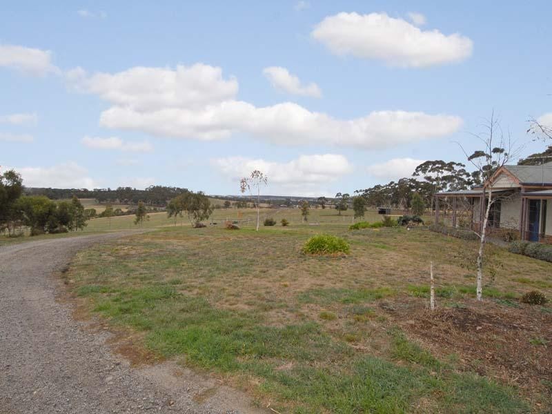 365 Oaklands Road, Oaklands Junction VIC 3063