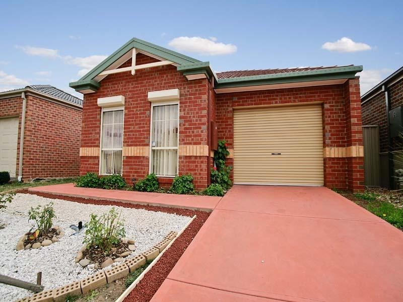 6 Bowral Loop, Craigieburn VIC 3064