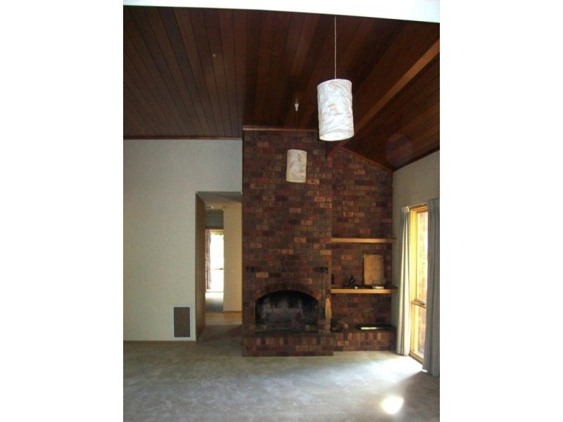 7 AIRDRIE Mews, Greenvale VIC 3059