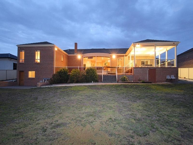 24 Palamino Valley Court, Greenvale VIC 3059