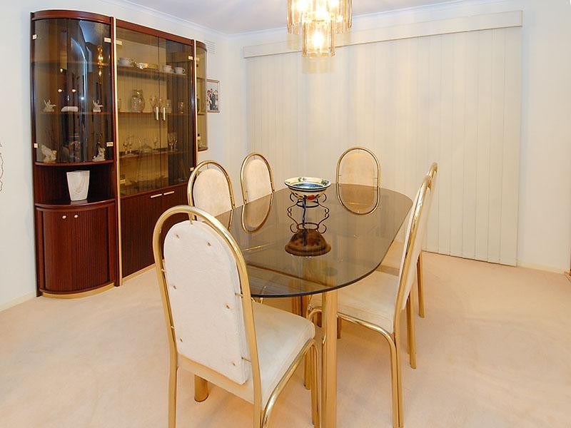 3 Finlay Place, Gladstone Park VIC 3043