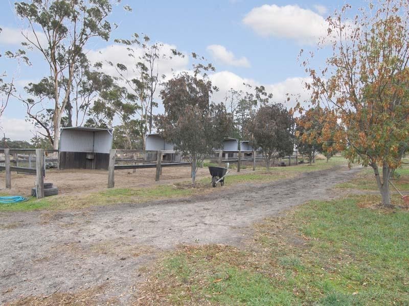 365 Oaklands Road, Oaklands Junction VIC 3063