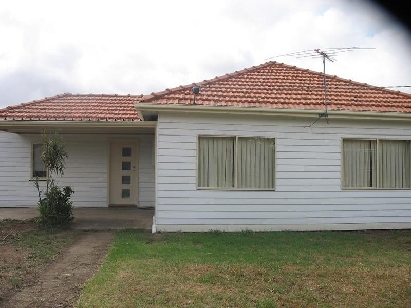 6 Banksia Grove, Tullamarine VIC 3043