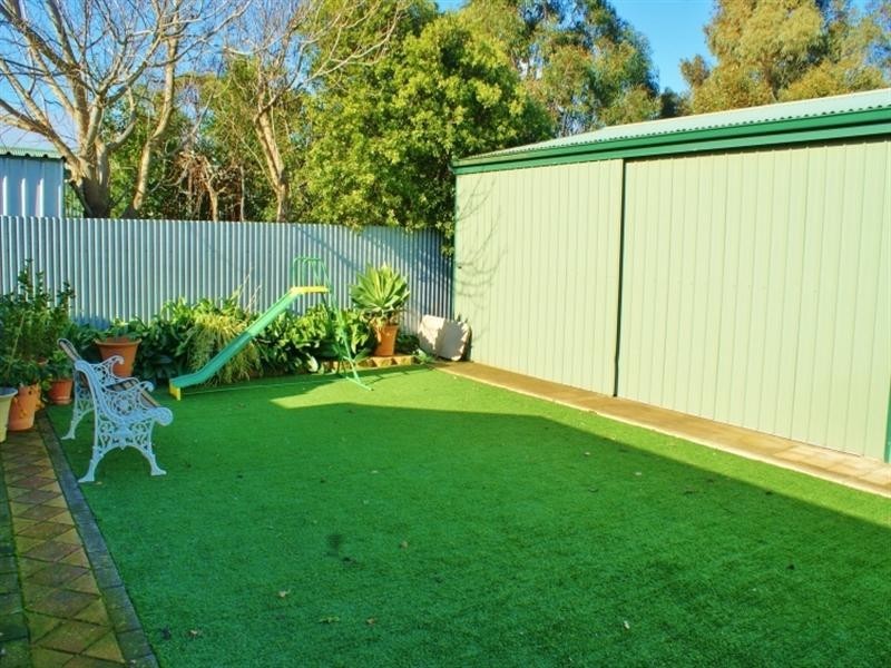 182 Adelaide Road, Murray Bridge SA 5253