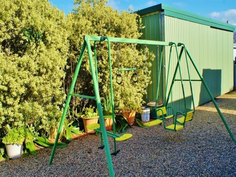 182 Adelaide Road, Murray Bridge SA 5253