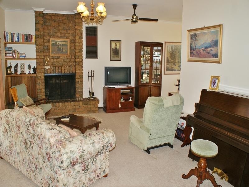 13 Raymond Road, Murray Bridge SA 5253