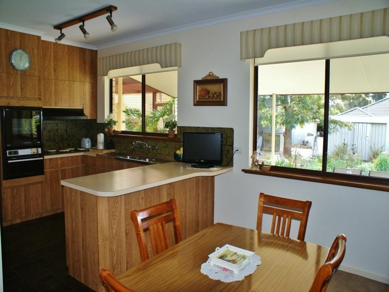 13 Raymond Road, Murray Bridge SA 5253