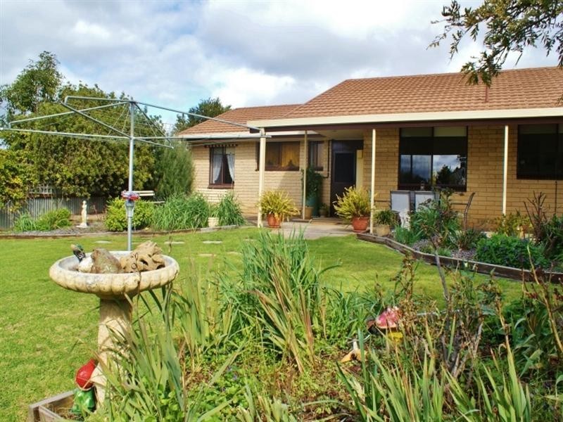13 Raymond Road, Murray Bridge SA 5253