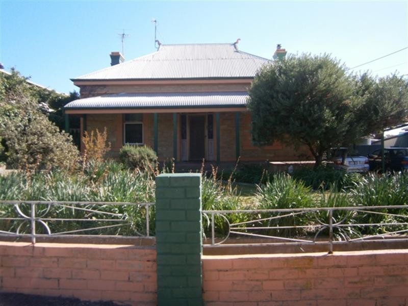 11 Eleanor Terrace, Murray Bridge SA 5253