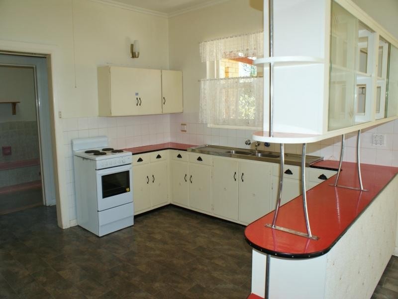 55 Clara Street, Murray Bridge SA 5253