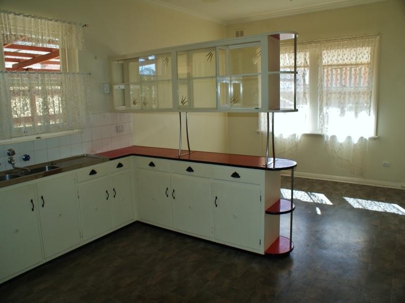 55 Clara Street, Murray Bridge SA 5253