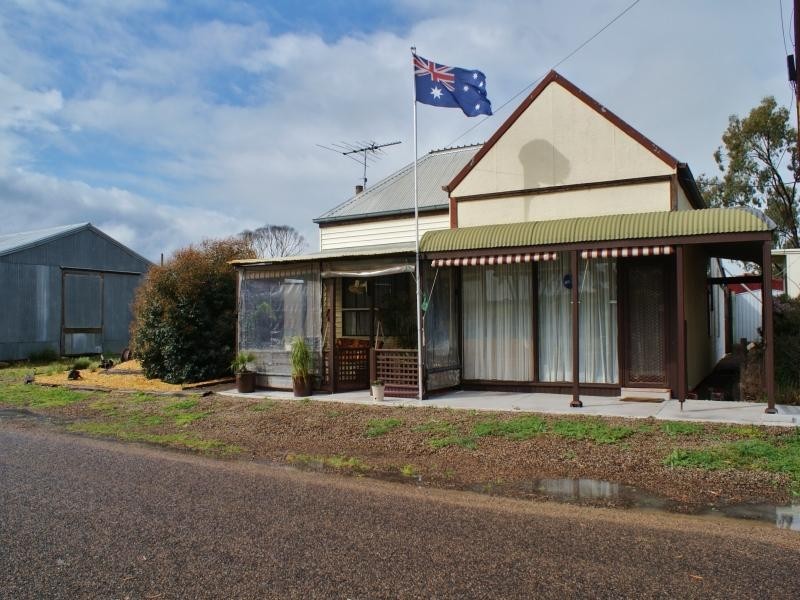 Lots11,12,13 Railway Terrace, Wynarka SA 5306