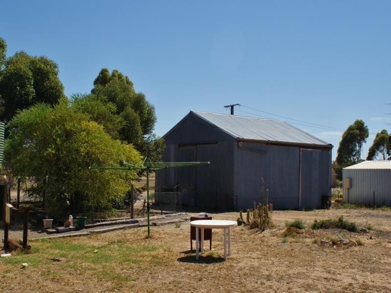 Lots11,12,13 Railway Terrace, Wynarka SA 5306