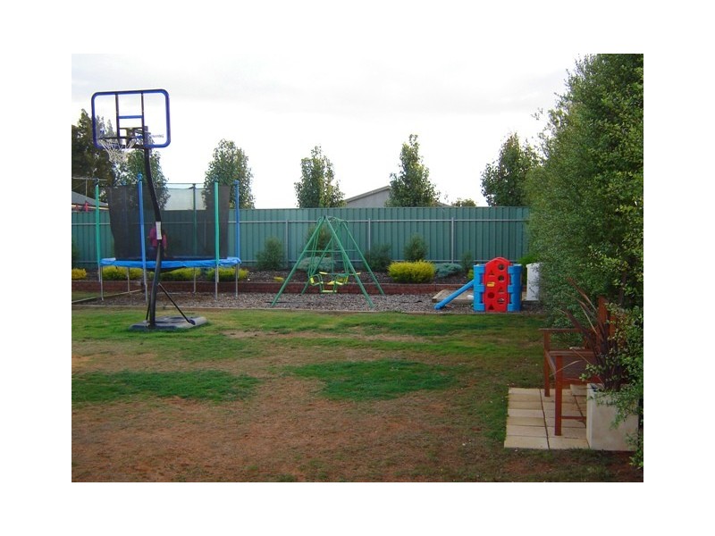 51a Prosperity Grove, Murray Bridge SA 5253