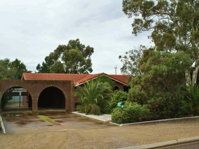 8 Gwen Street, Murray Bridge SA 5253