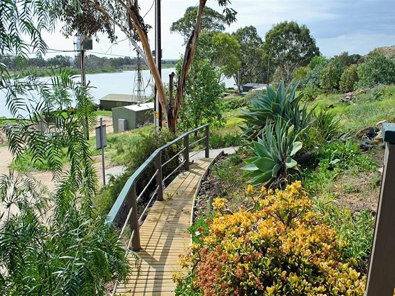 11 Sunnyside Road, Sunnyside SA 5253