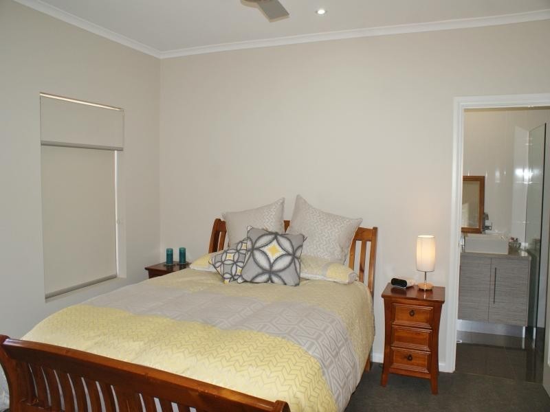 28 Torrens Road, Murray Bridge SA 5253