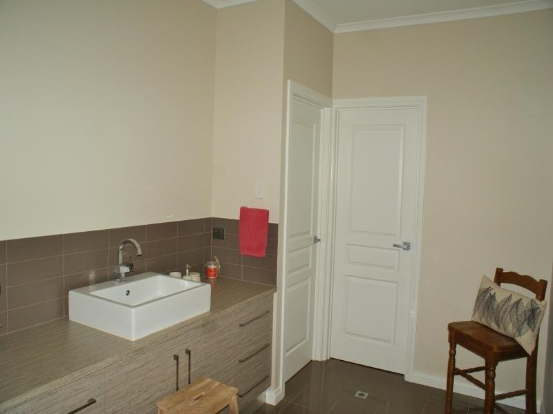 28 Torrens Road, Murray Bridge SA 5253