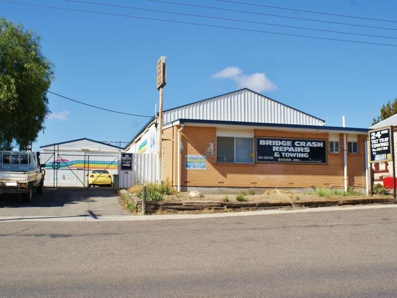 6 Edmund Terrace, Murray Bridge SA 5253