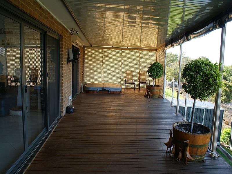 18 Riverglen Drive, Murray Bridge SA 5253