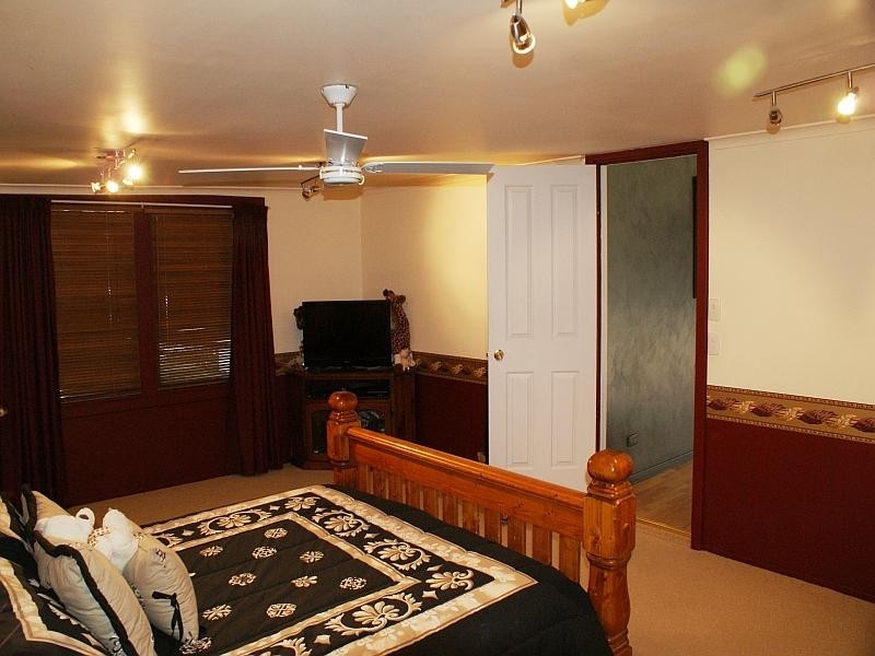 13 Lachlan Avenue, Murray Bridge SA 5253