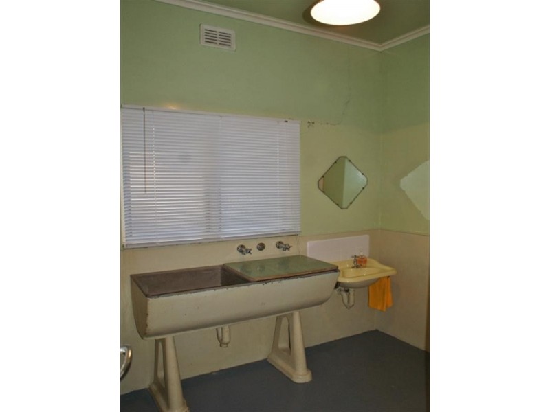 16 First Avenue, Tailem Bend SA 5260