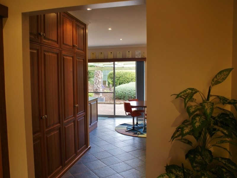 279 Adelaide Road, Murray Bridge SA 5253