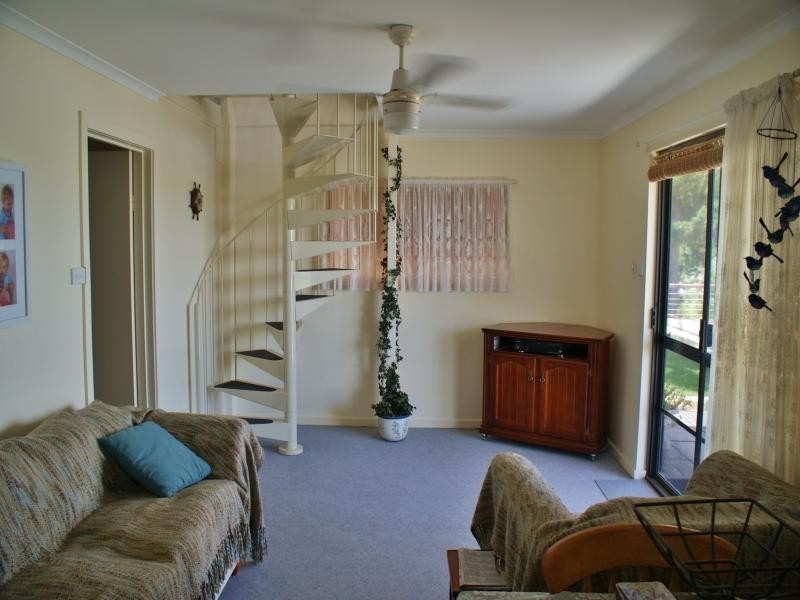 8 Sandpiper Road, Wellington East SA 5259