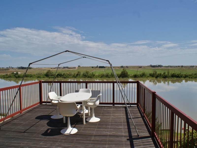 8 Sandpiper Road, Wellington East SA 5259