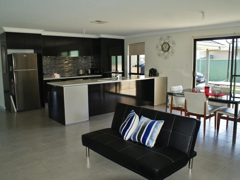 41 Pfitzner Close, Murray Bridge SA 5253