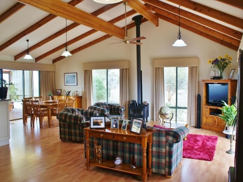 325 Highland Road, Callington SA 5254