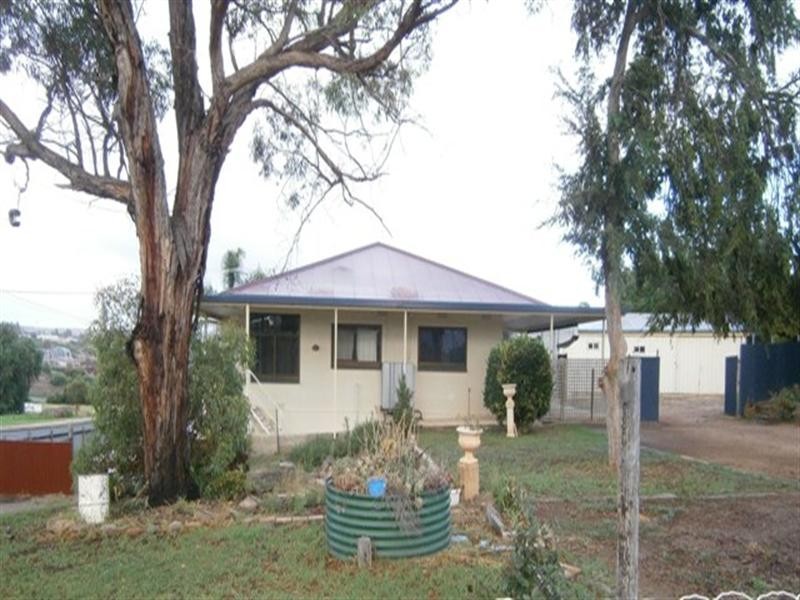28 Princes Highway, Murray Bridge SA 5253