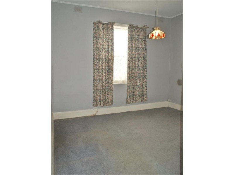 16 Charles Street, Murray Bridge SA 5253