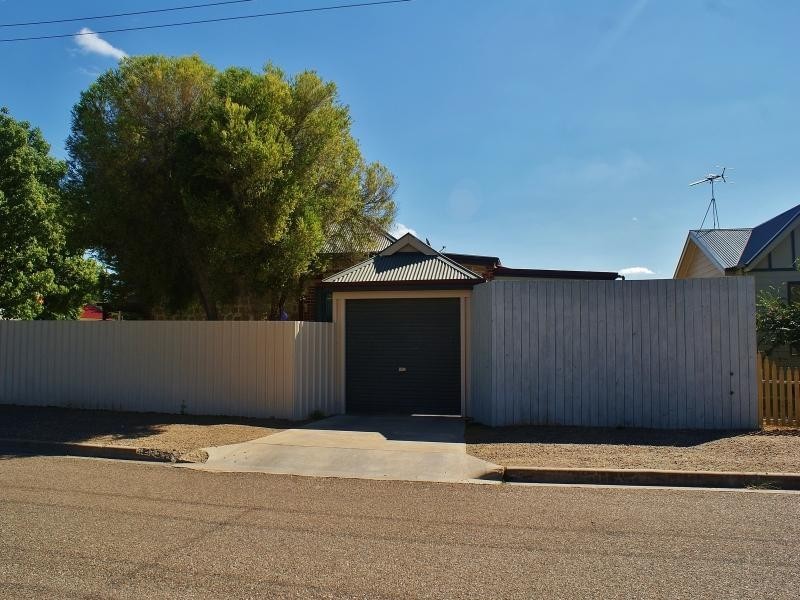 6 Hill Street, Murray Bridge SA 5253